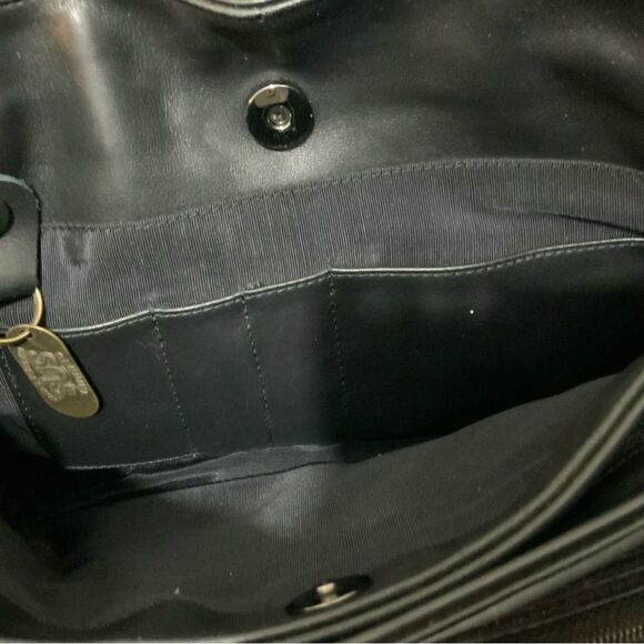 Black SAS Leather Shoulder Bag Made in the USA Multi Pocket - Picture 5 of 12